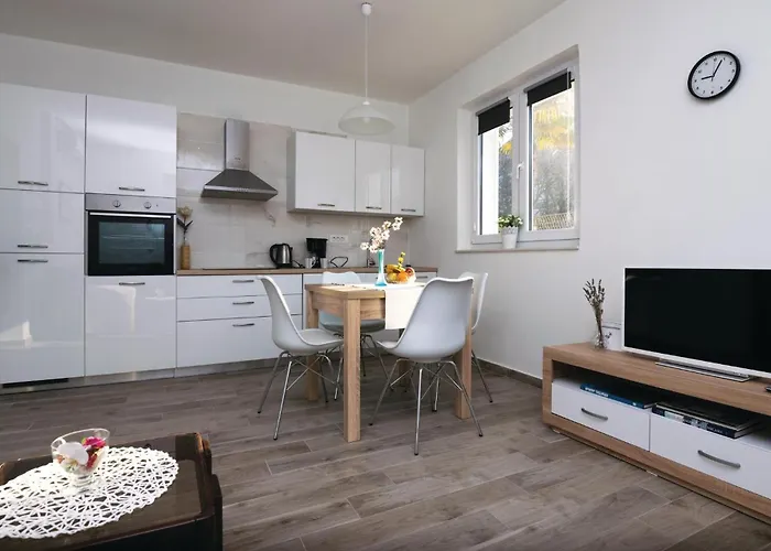 1 Bedroom Gorgeous Apartment In Zadar
