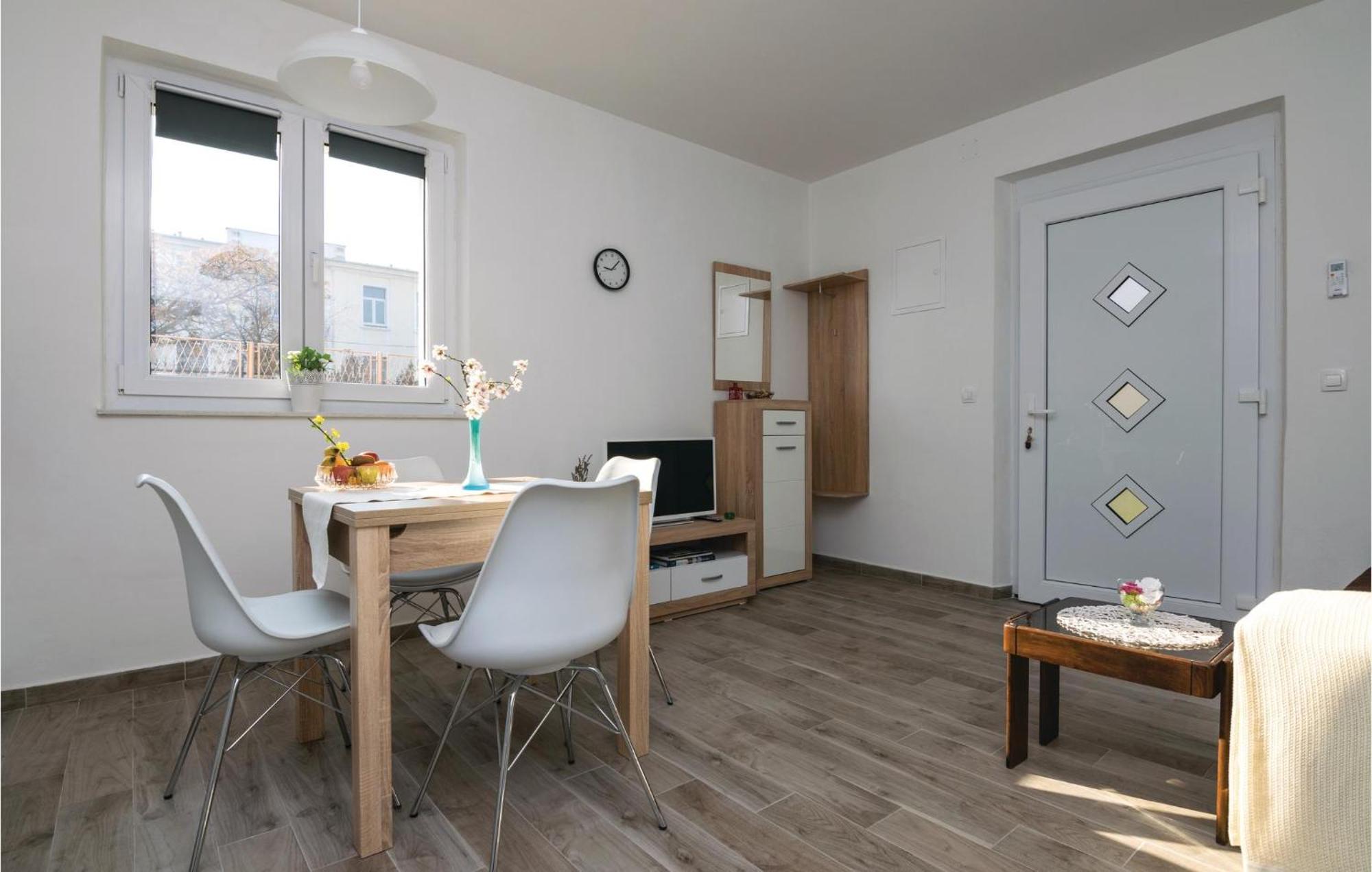 Apartament 1 Bedroom Gorgeous In Zadar